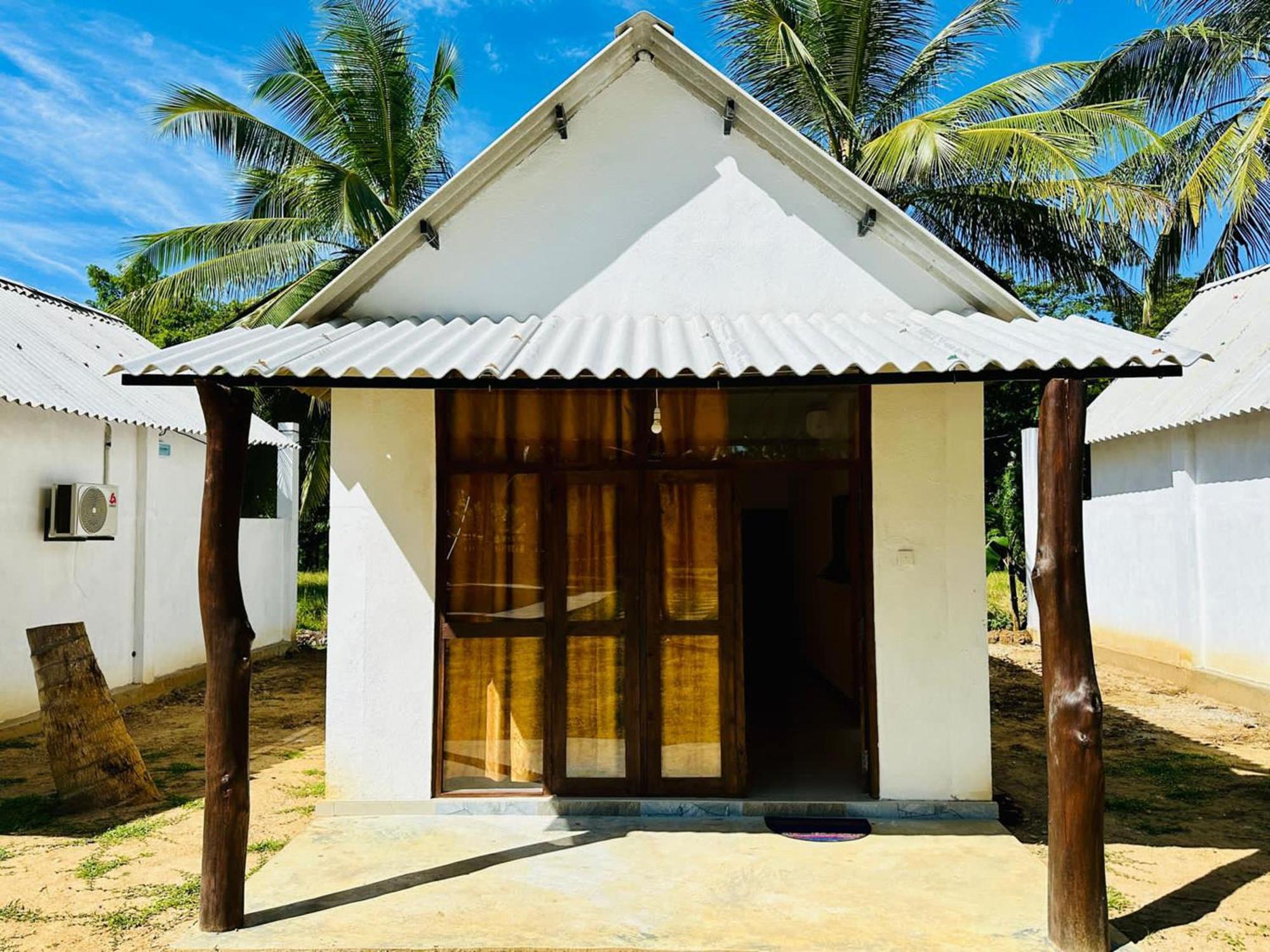 Eagle Safari Cottage Udawalawe Eksteriør billede